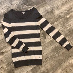 Gray, white and silver Guess tunic